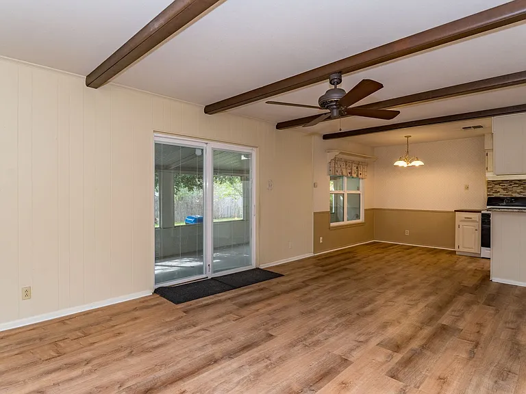 4146 Longvale Dr — Photo 9