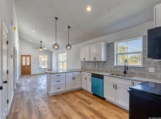 701 Fort Clark Rd, Uvalde, TX 78801