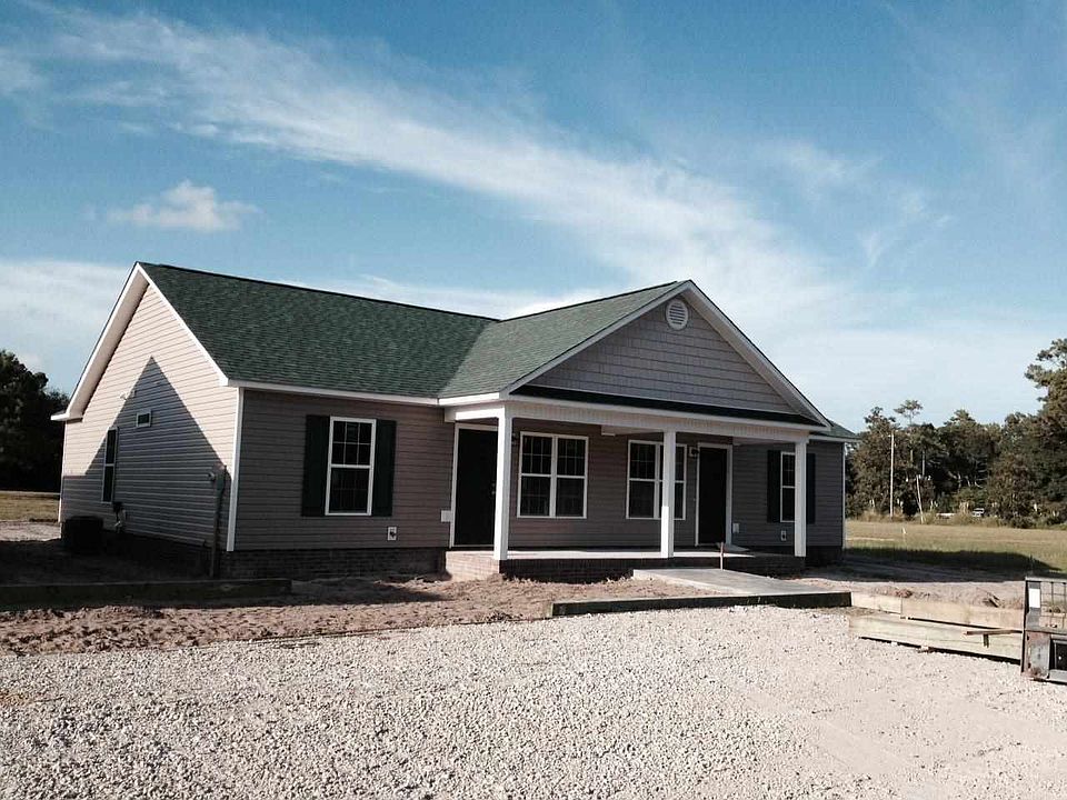 2nd image of 111 Oyster Ln