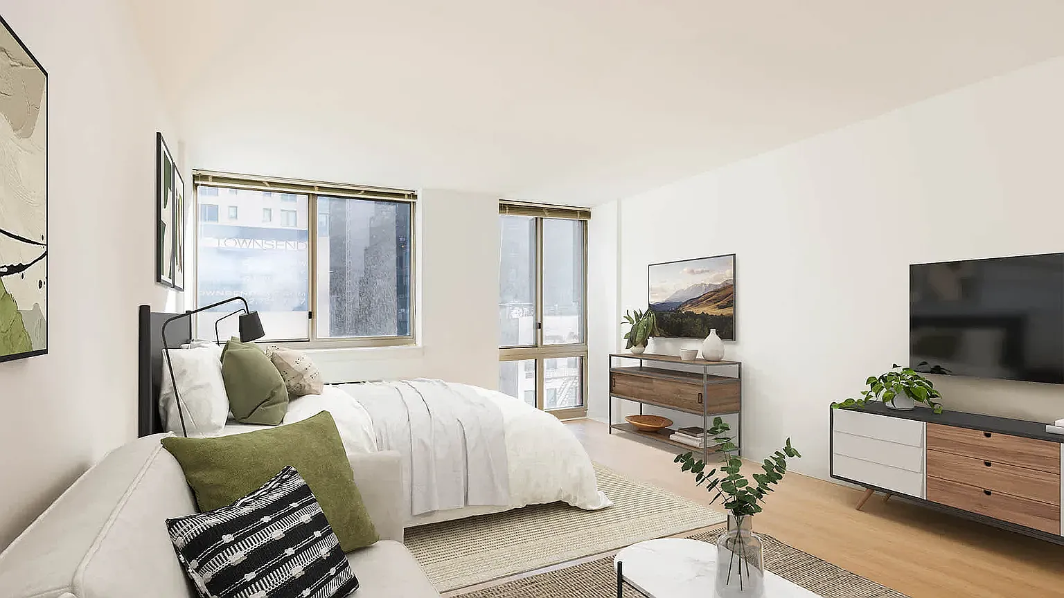 400 West 37th Street — Photo 2