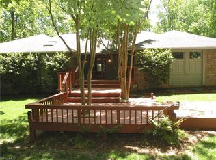 5657 Whippoorwill Dr, Pfafftown, NC 27040