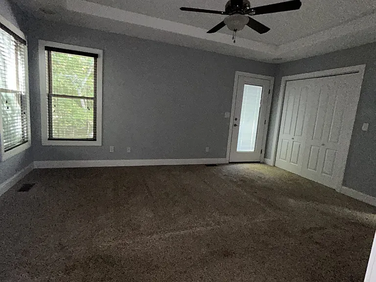40 Brooks Ln — Photo 20