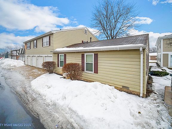 3rd image of 355 Farmington Ln #2902