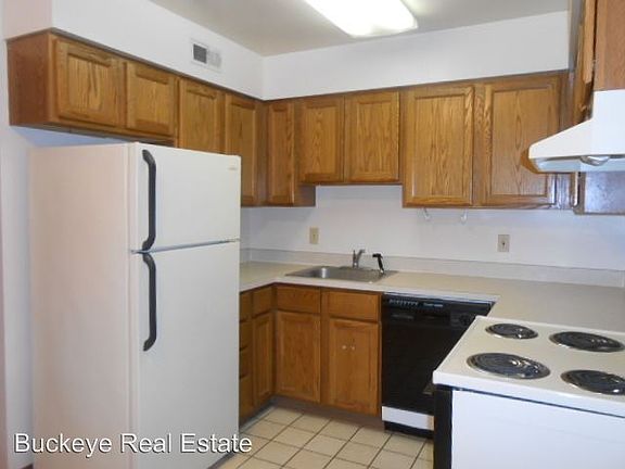 2nd image of 100 W 9th Ave APT 1F