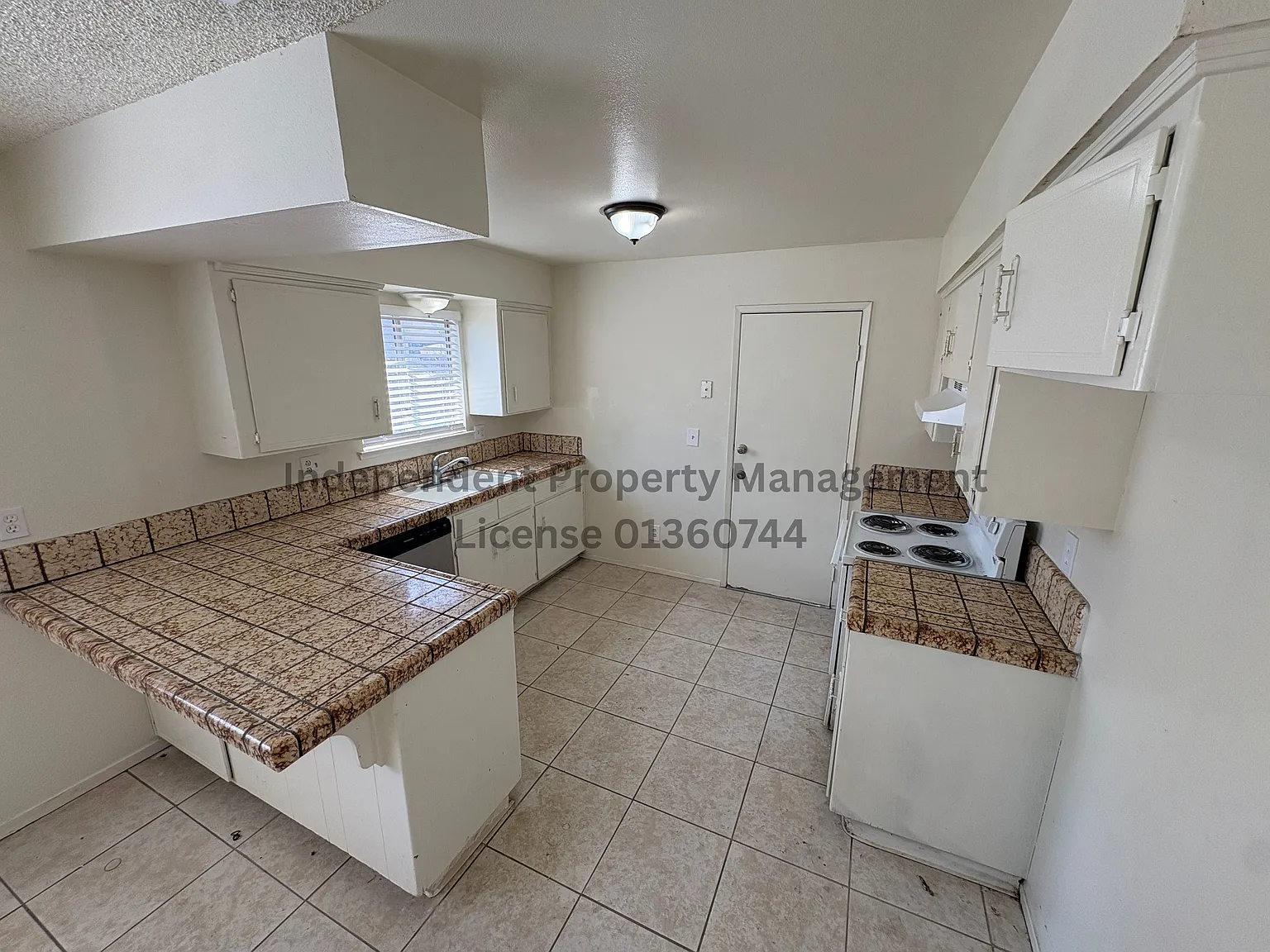 2 bed, $1,500 — Photo 4