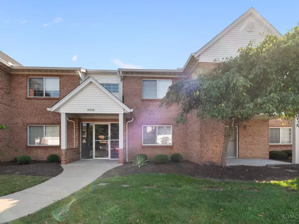 3216 Heritage Square Dr Unit 16, Cincinnati, OH 45251