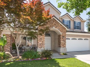 5939 W Cromwell Ave, Fresno, CA