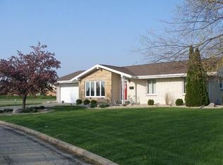 2713 Plum St, Peru, IL 61354