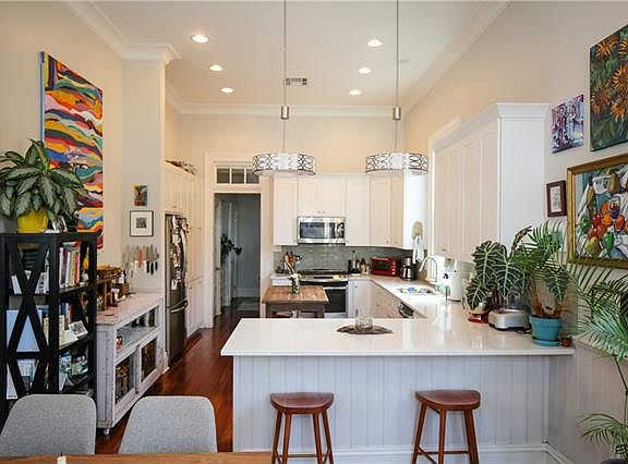 5th image of 2548 Columbus St