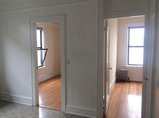 2618 28th St APT 3R, Astoria, NY 11102