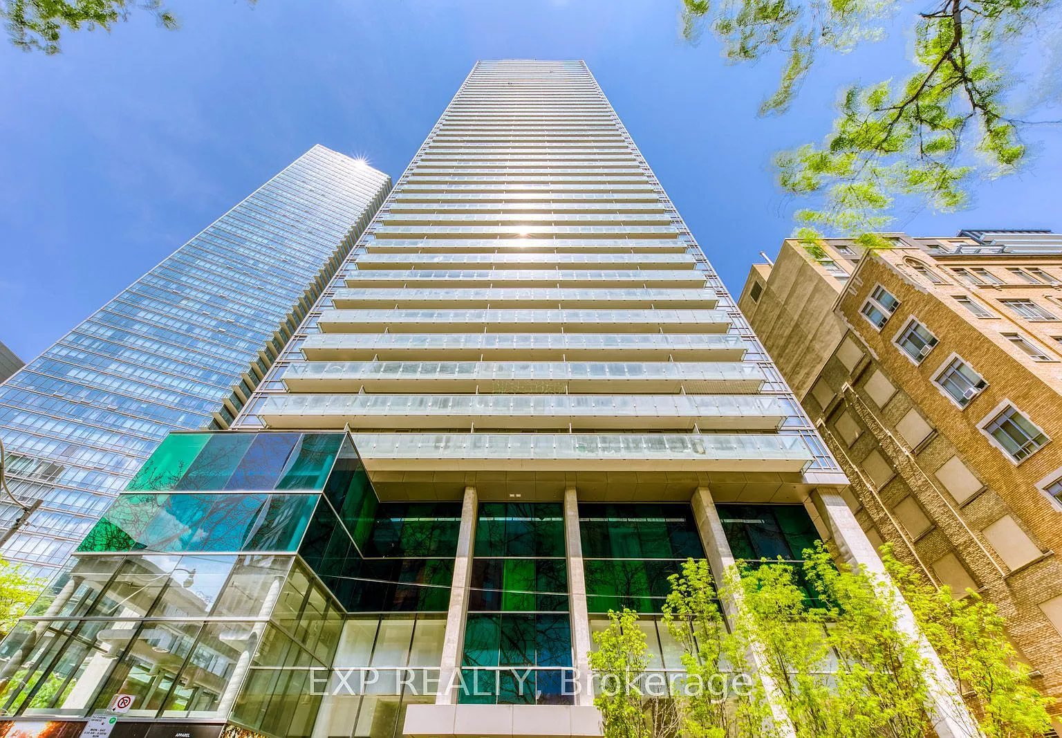 2 bed, $2,780 — Photo 1
