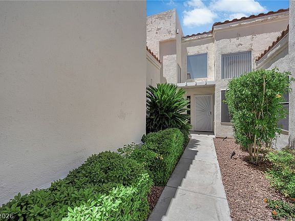 4th image of 311 Cezanne Dr