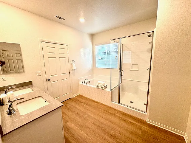 7716 Caroline Marie Ct — Photo 13