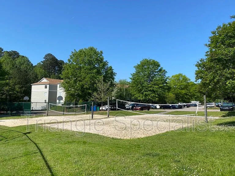 1251 University Ct #203 — Photo 4