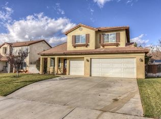864 Cougar Ranch Rd, Beaumont, CA 92223