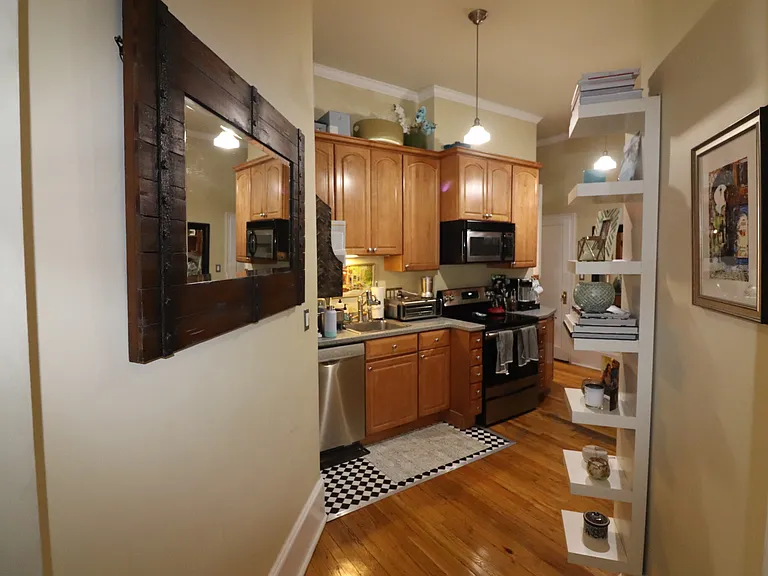 271 Dartmouth St #5F — Photo 9