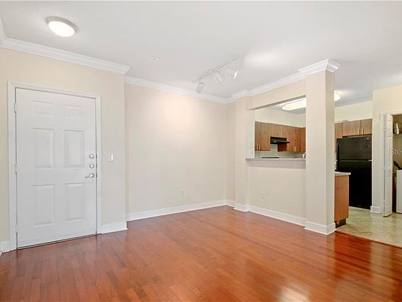 2nd image of 206 E South St Unit 6017
