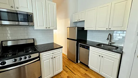 Rented by HOLTON REAL ESTATE INC.