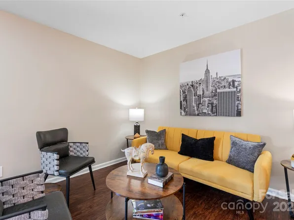 1620 Arlyn Cir APT K, Charlotte, NC 28213