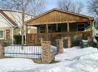 1033 Yeoman St, Waukegan, IL 60085