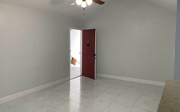 5th image of 11568 Westwood Blvd #1033-1
