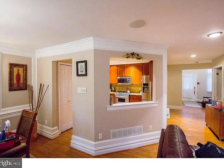 141 Summerhill Ct — Photo 17