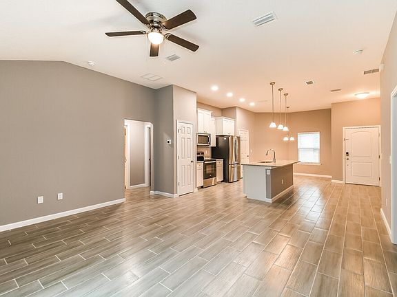 4th image of 6020 Patriots Landing Ln