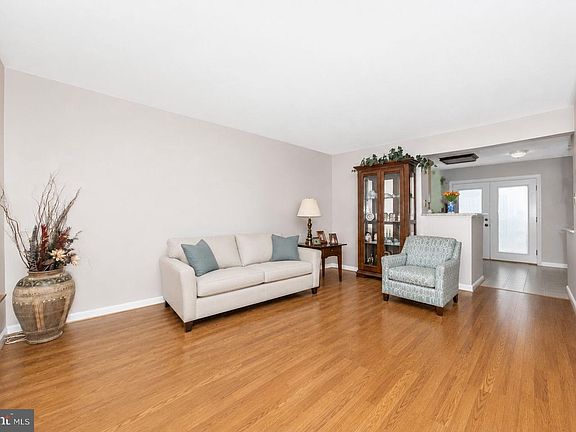 5th image of 12573 Coral Grove Pl