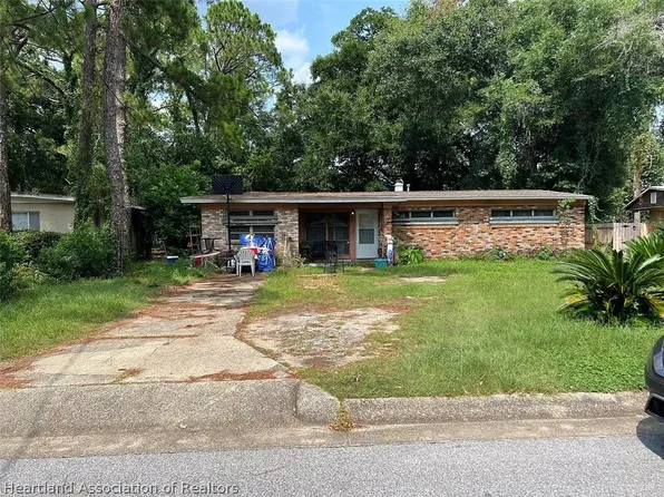 208 Fairfax Dr, Pensacola, FL 32503
