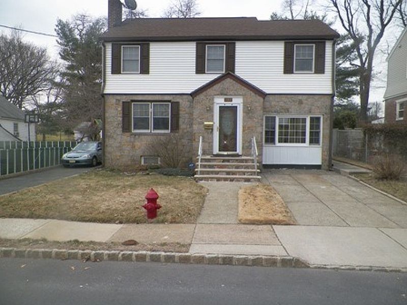 1st image of 193 Fairway Ave