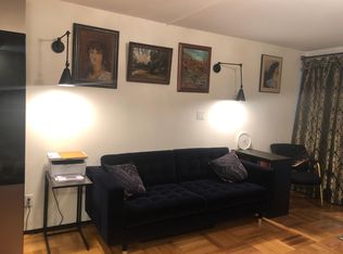 100 York St APT 3L, New Haven, CT 06511