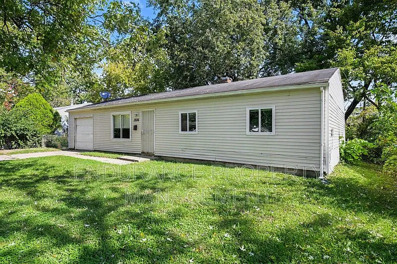 4 bed, 2.0 bath, 1205 sqft, $1,395 — Photo 3
