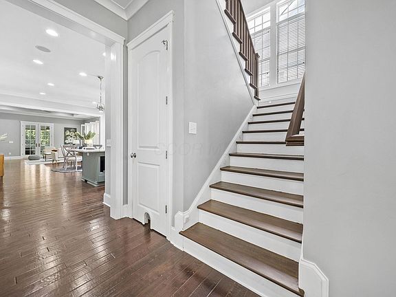 5th image of 4025 Chelsea Grn