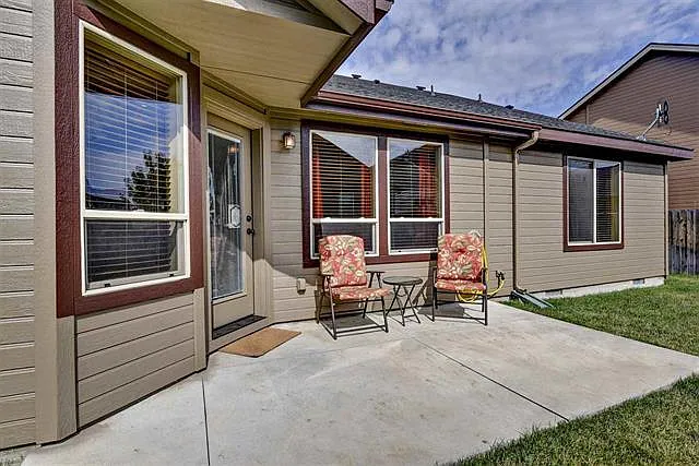 6028 S Red Crest Ave — Photo 9