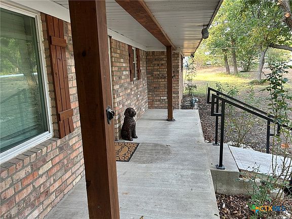 5th image of 113 Hungry Hill Rd