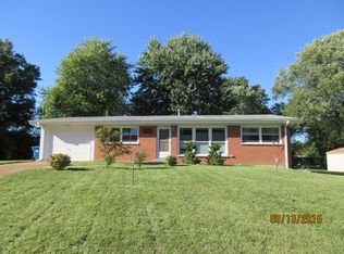 9427 Cimarron Ct, Saint Louis, MO 63132
