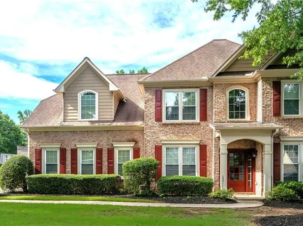 3916 Trombly Dr, Buford, GA 30519