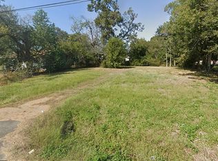 990 Boyd St, Beaumont, TX 77705