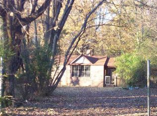 1630 S Winston Dr, Memphis, TN 38127