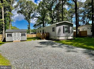 211 N Lake Dr, Milton, DE 19968