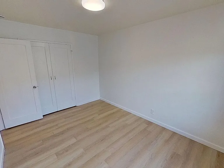 2839 State St — Photo 12