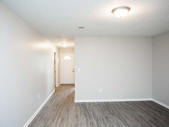 3rd image of 4816 Alpha St
