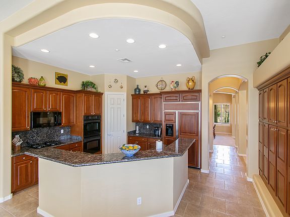 5th image of 34093 N 59th Way
