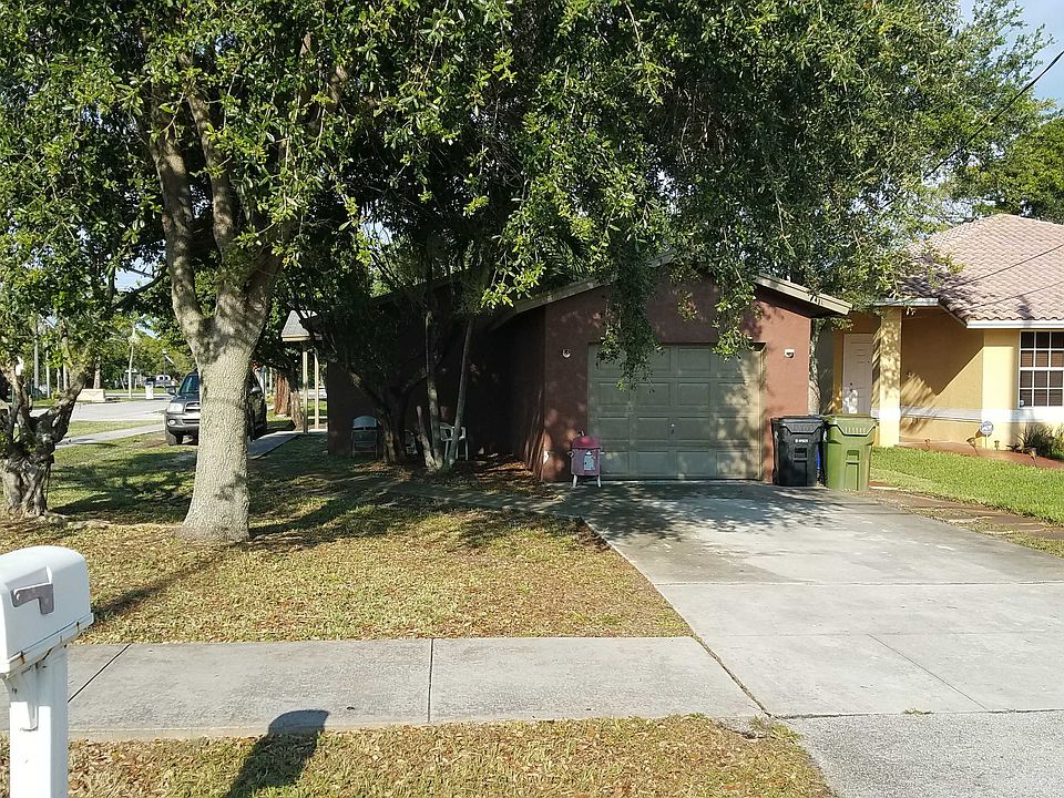 1st image of 444 NW 10th Ave