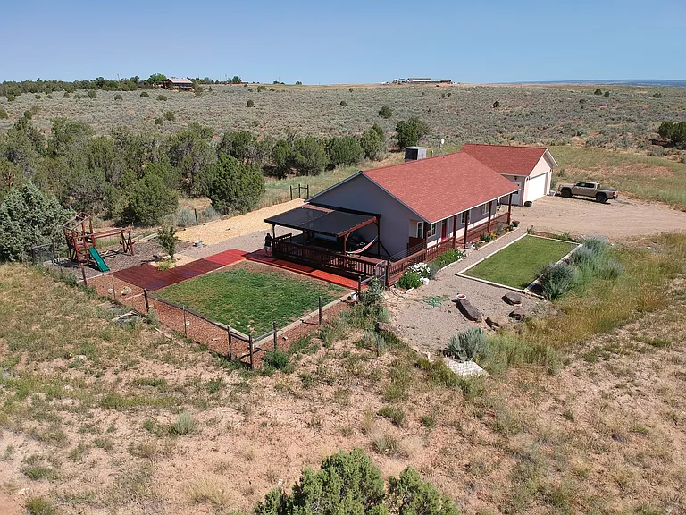 22101 Road L — Photo 1
