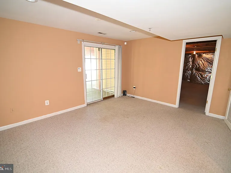 4502 Rockdale Ln — Photo 54