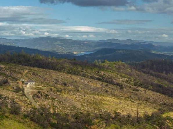 775 Deer Park Rd, Saint Helena, CA 94574