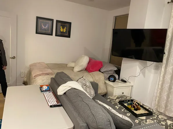 202 Marin Boulevard image 19 of 56