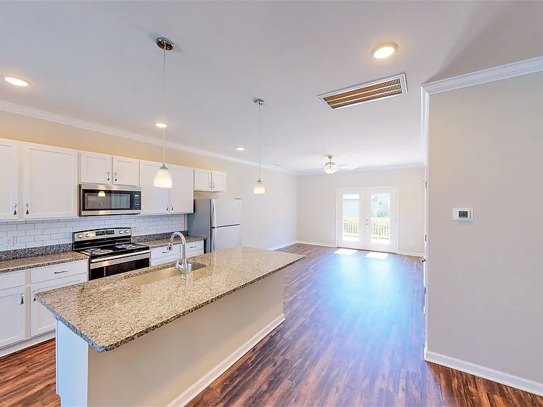 8603 Petty Rd — Photo 1