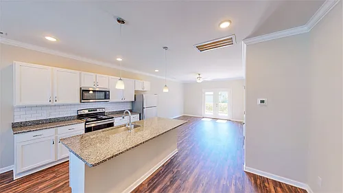Lennox Commons Apartments by Callio Properties Photo 1